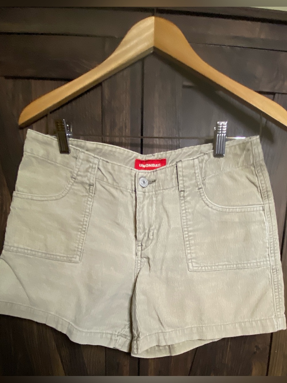 Women's Y2K Unionbay   Tan Corduroy Shorts